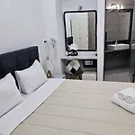 아파트 Unique Leta *