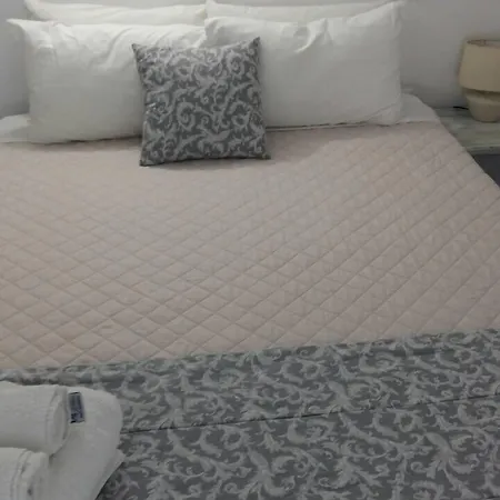 Διαμέρισμα Unique Leta