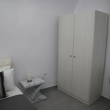 Διαμέρισμα Unique Leta *