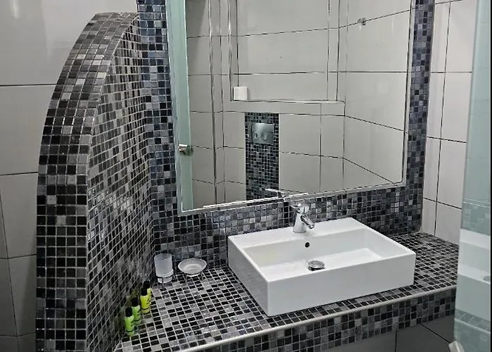 Unique Leta Fira (Santorini)